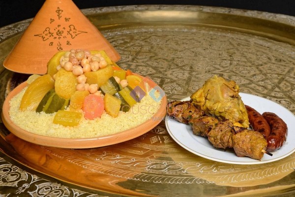 Couscous Pacha en livraison et a emporter